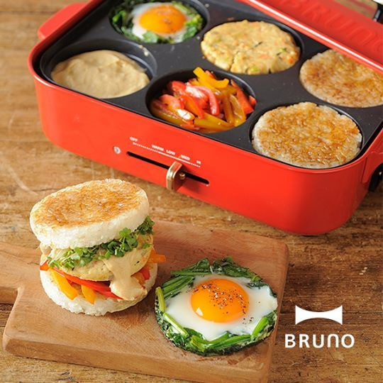 BRUNO 多功能電烤盤 BOE021 六格式料理盤料理出完美的米漢堡與半熟蛋