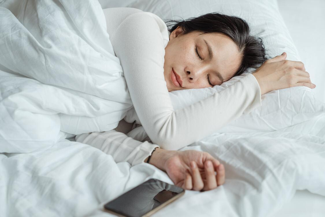 利用安神助眠精油幫助睡眠方法