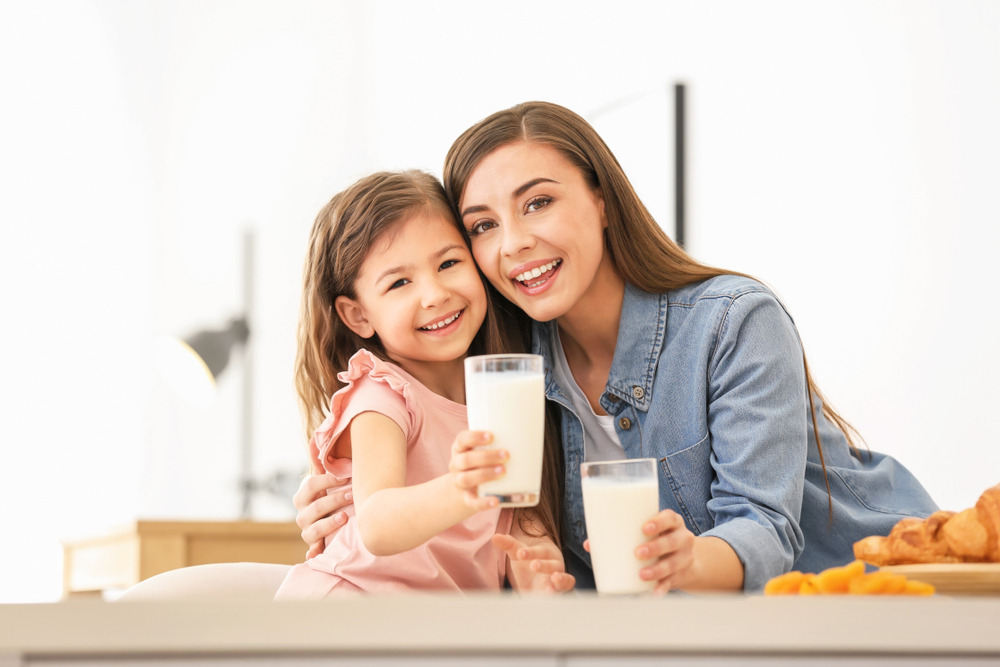 牛奶是幫助兒童補鈣食物之一